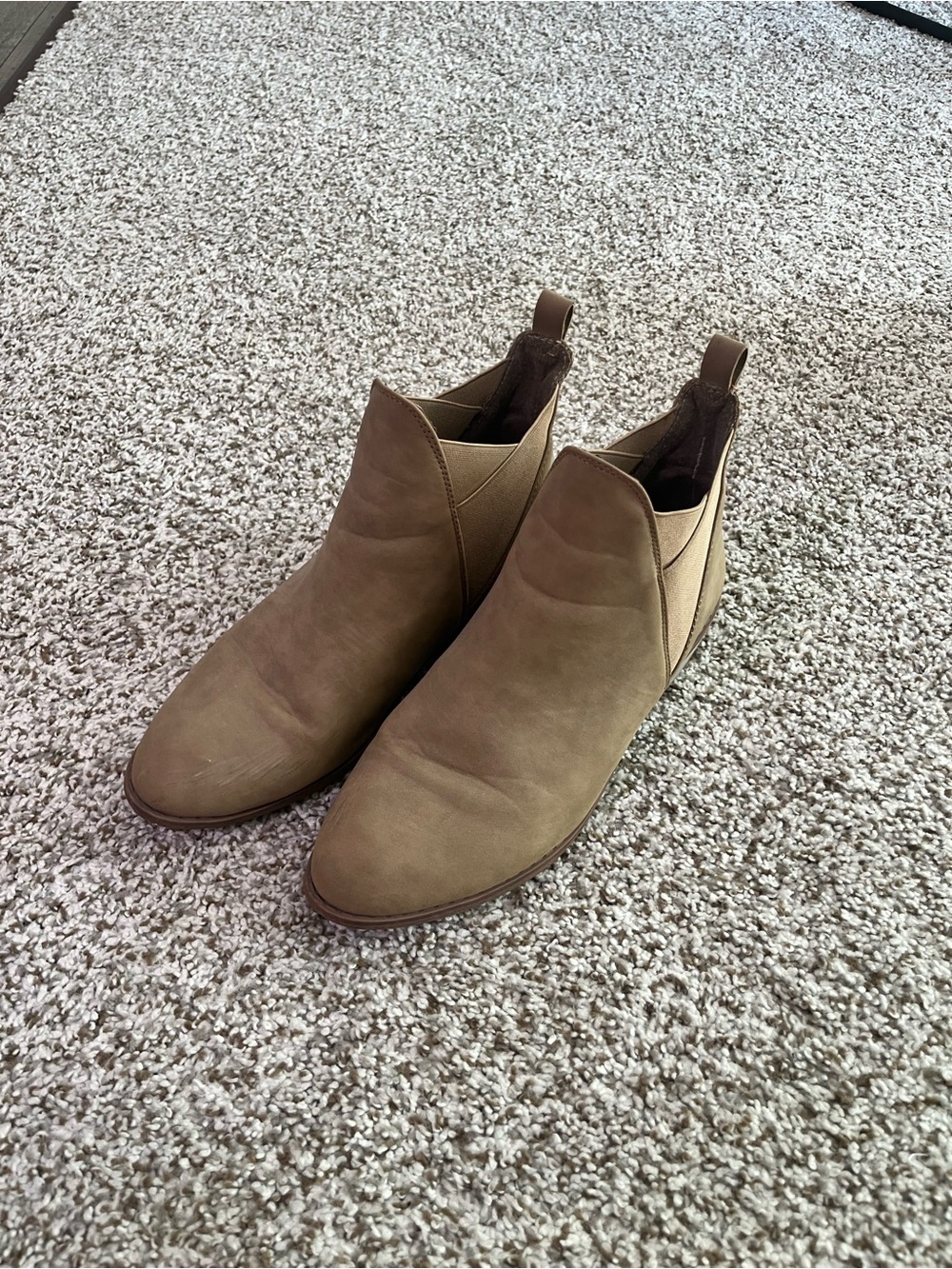 Women’s Chelsea Ankle Boots in Brown